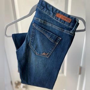 EXPRESS Jeans • Stella • Low-Rise • Barely Boot • BARELY WORN • Size 8 Long
